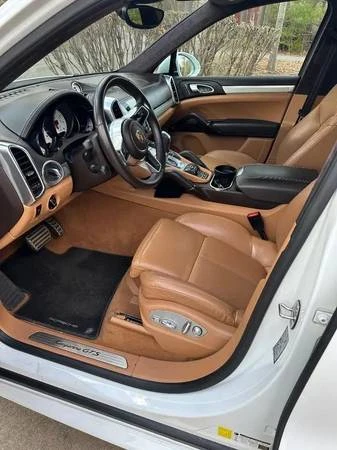2018 Porsche 958 Cayenne GTS - Image 9 of 12