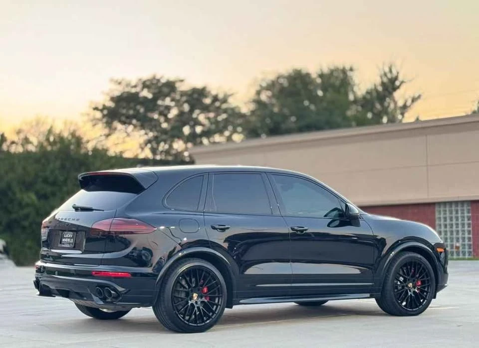 2018 Porsche 958 Cayenne GTS - Image 3 of 20