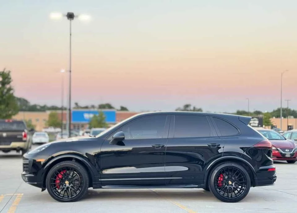 2018 Porsche 958 Cayenne GTS - Image 8 of 20