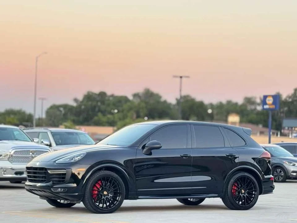 2018 Porsche 958 Cayenne GTS - Image 9 of 20