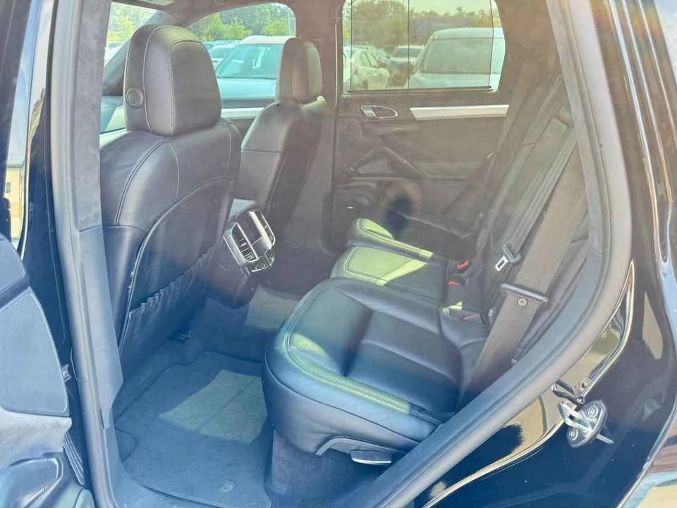 2018 Porsche 958 Cayenne GTS - Image 13 of 20