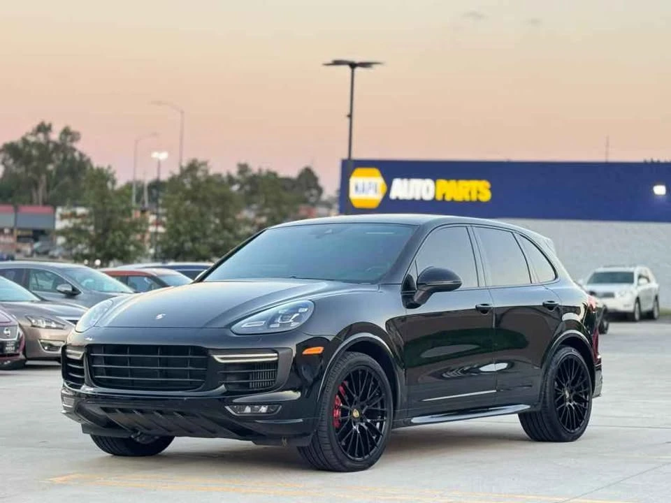 2018 Porsche 958 Cayenne GTS - Image 7 of 20