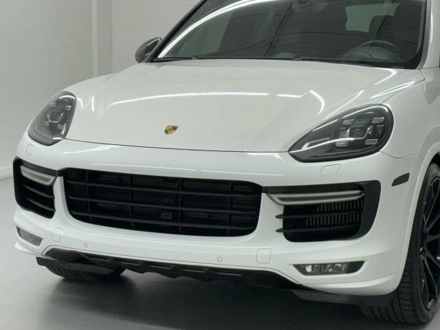 2018 Porsche 958 Cayenne GTS - Image 10 of 12