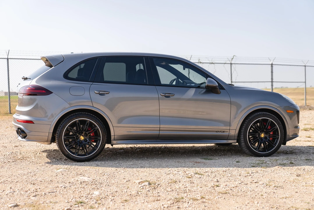 2018 Porsche 958 Cayenne GTS - Image 14 of 31