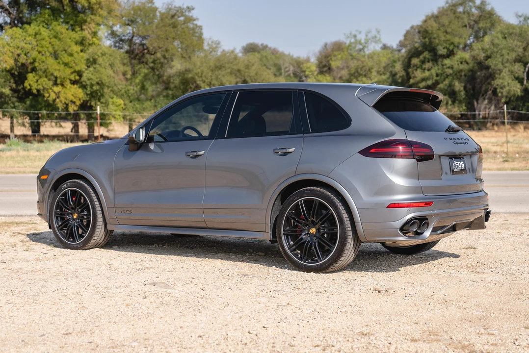 2018 Porsche 958 Cayenne GTS - Image 9 of 31