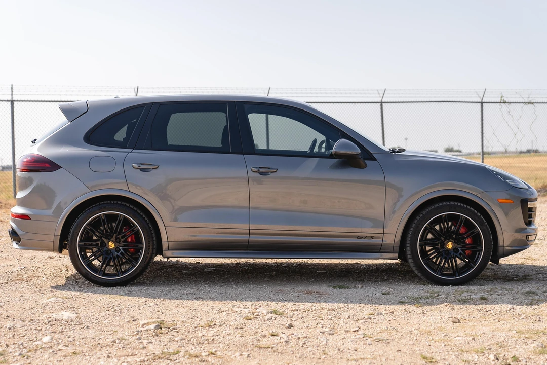 2018 Porsche 958 Cayenne GTS - Image 3 of 31