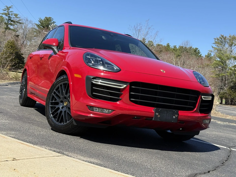 2018 Porsche 958 Cayenne GTS - Image 7 of 31