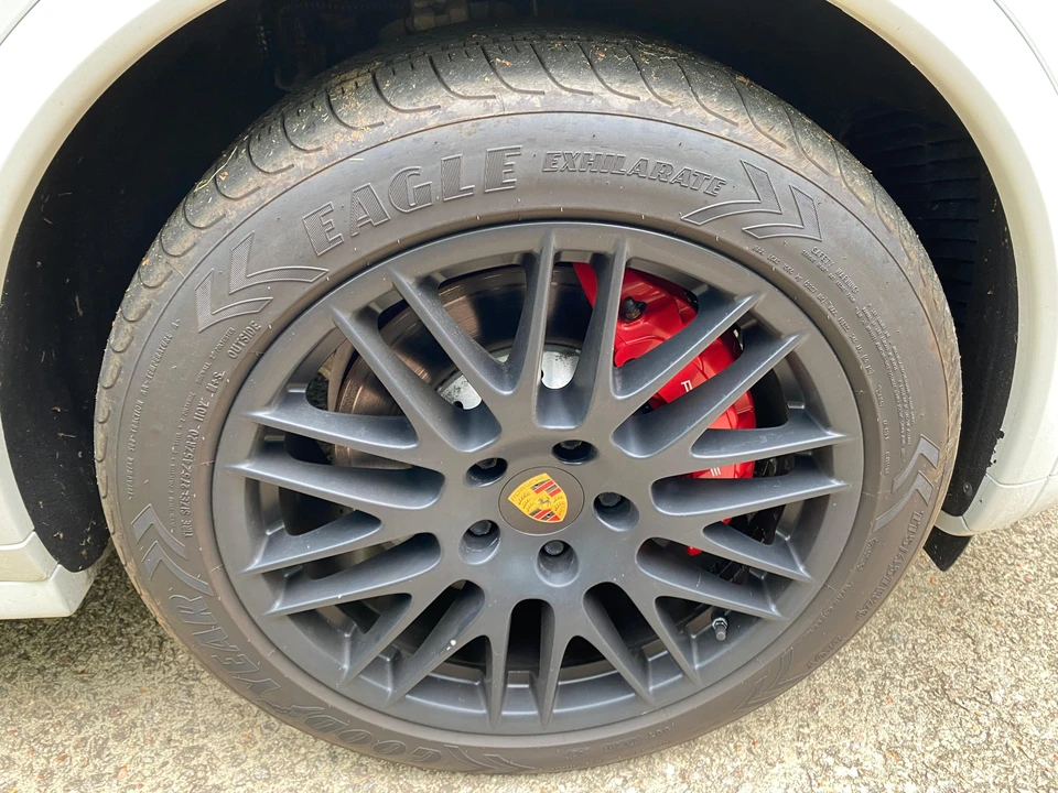 2018 Porsche 958 Cayenne GTS - Image 29 of 31