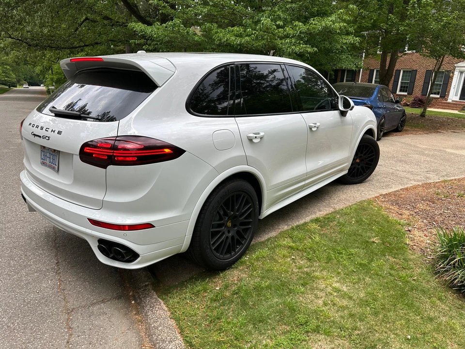 2018 Porsche 958 Cayenne GTS - Image 12 of 31