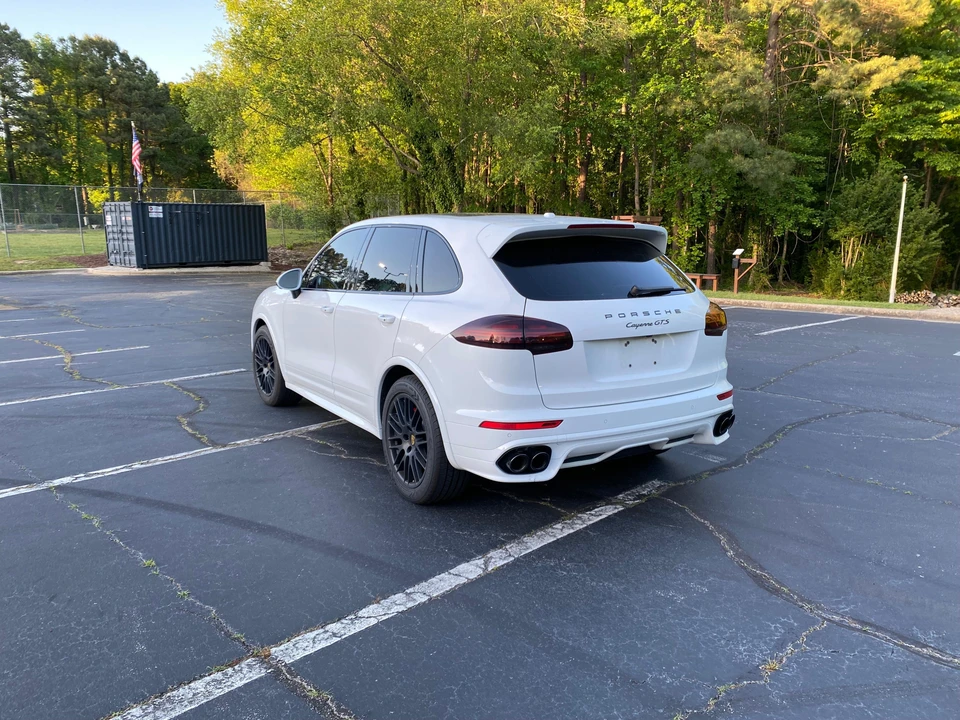 2018 Porsche 958 Cayenne GTS - Image 10 of 31