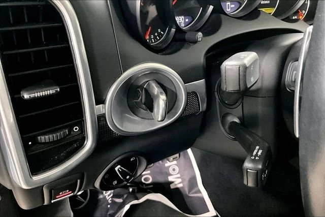 2018 Porsche 958 Cayenne GTS - Image 12 of 20