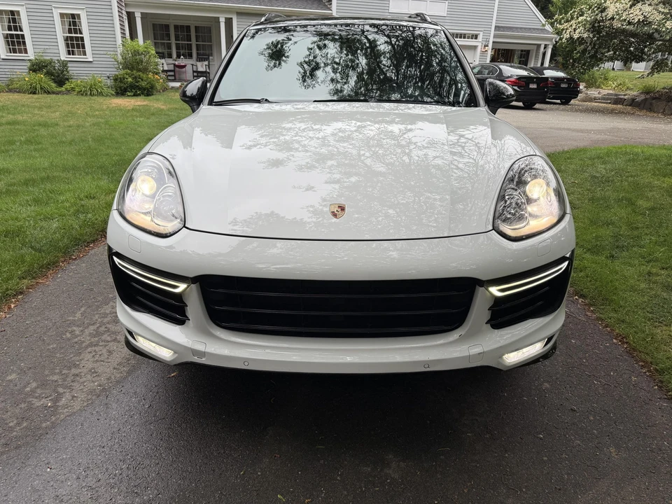 2018 Porsche 958 Cayenne GTS - Image 2 of 31