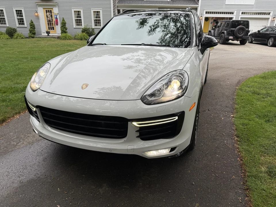 2018 Porsche 958 Cayenne GTS - Image 3 of 31