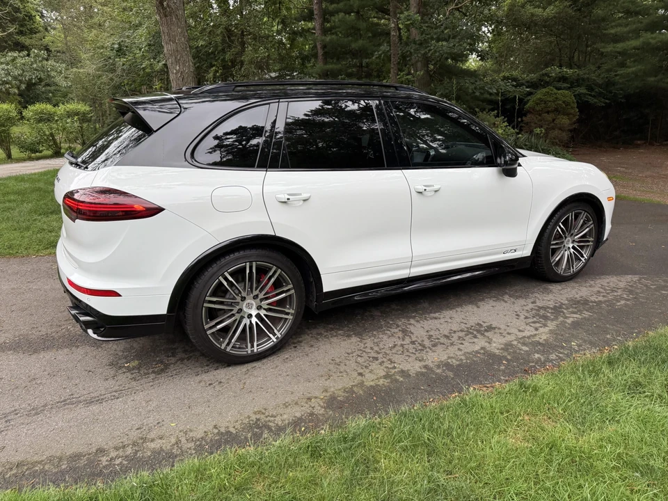 2018 Porsche 958 Cayenne GTS - Image 26 of 31