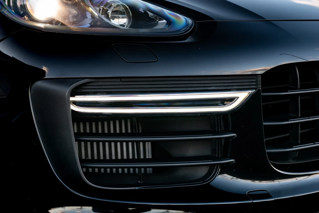 2018 Porsche 958 Cayenne GTS - Image 25 of 31