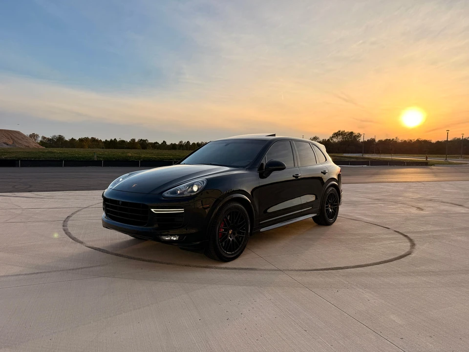 2018 Porsche 958 Cayenne GTS - Image 12 of 31