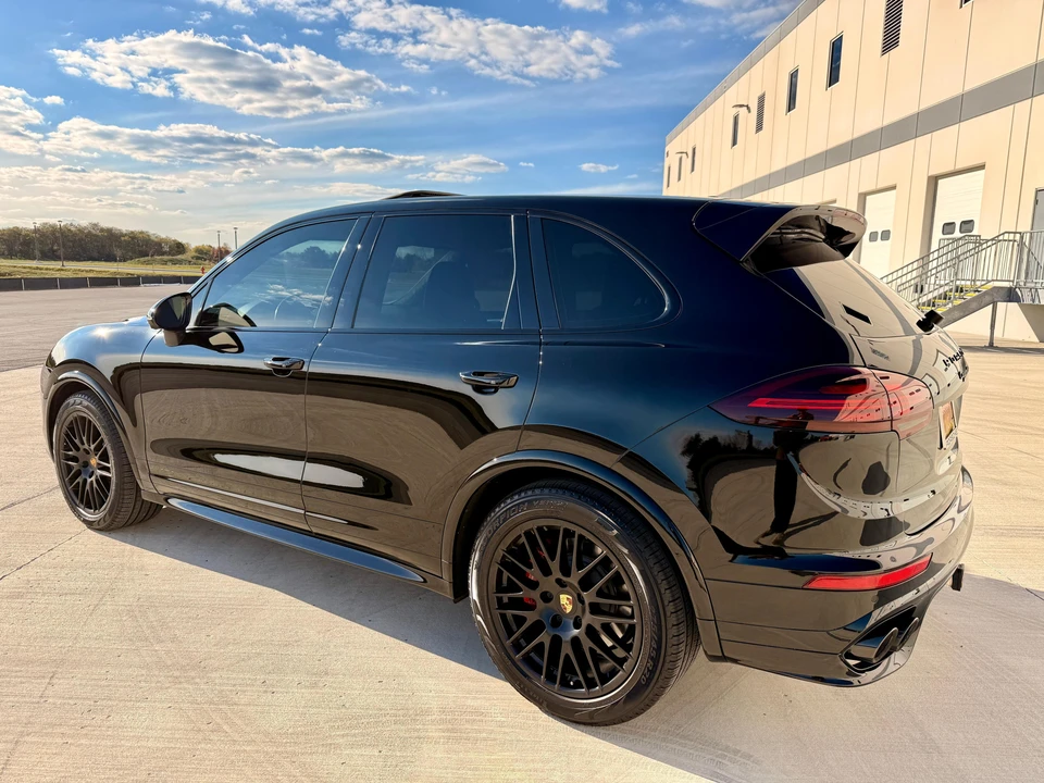 2018 Porsche 958 Cayenne GTS - Image 19 of 31