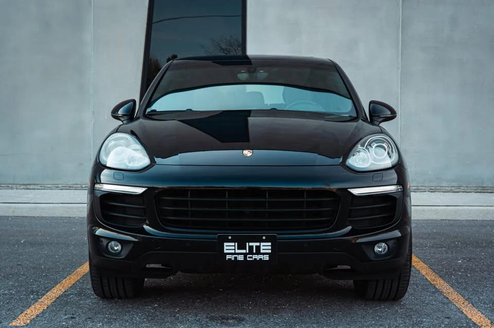 2018 Porsche 958 Cayenne - Image 2 of 15