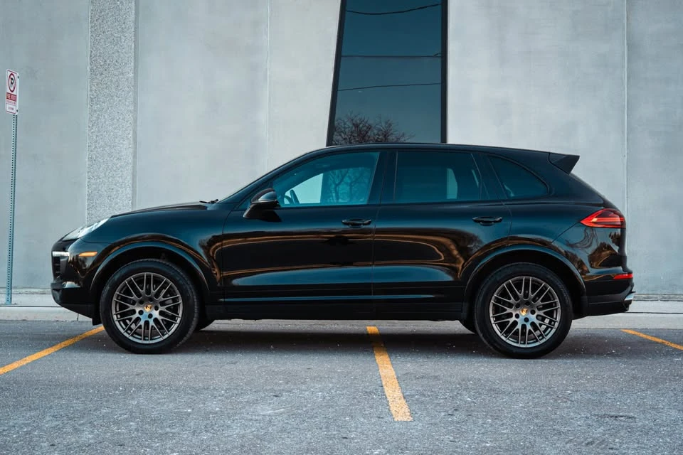 2018 Porsche 958 Cayenne - Image 3 of 15