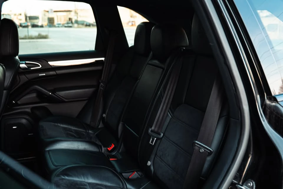 2018 Porsche 958 Cayenne - Image 13 of 15