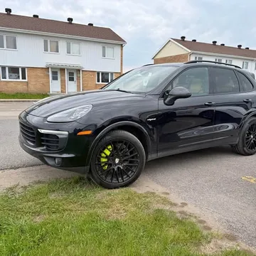 2018 Porsche Cayenne S e-hybrid