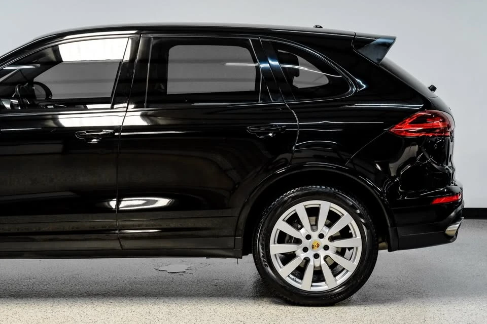 2018 Porsche 958 Cayenne - Image 14 of 19