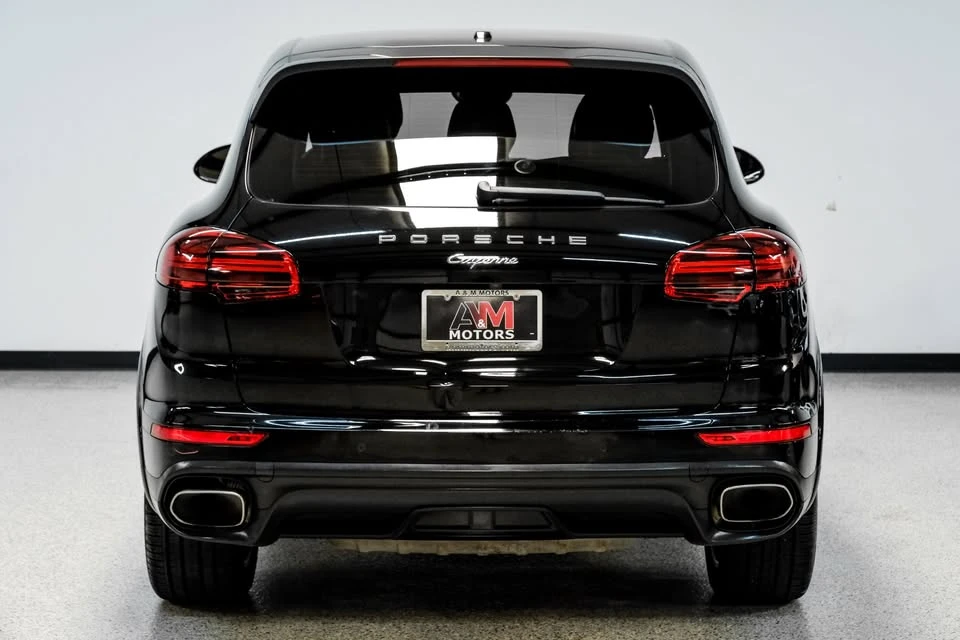 2018 Porsche 958 Cayenne - Image 10 of 19