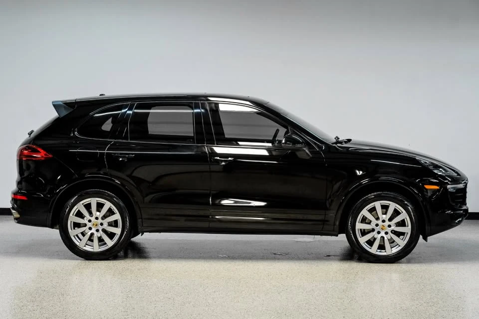2018 Porsche 958 Cayenne - Image 8 of 19