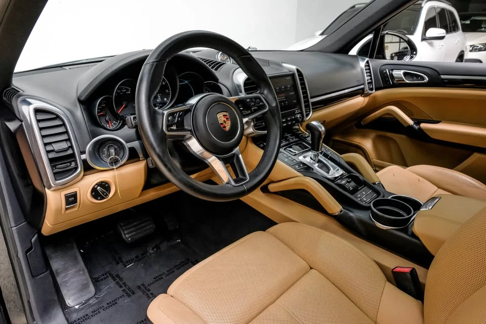 2018 Porsche 958 Cayenne - Image 3 of 19