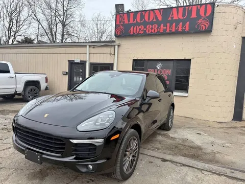 2018 Porsche Cayenne Platinum Edition