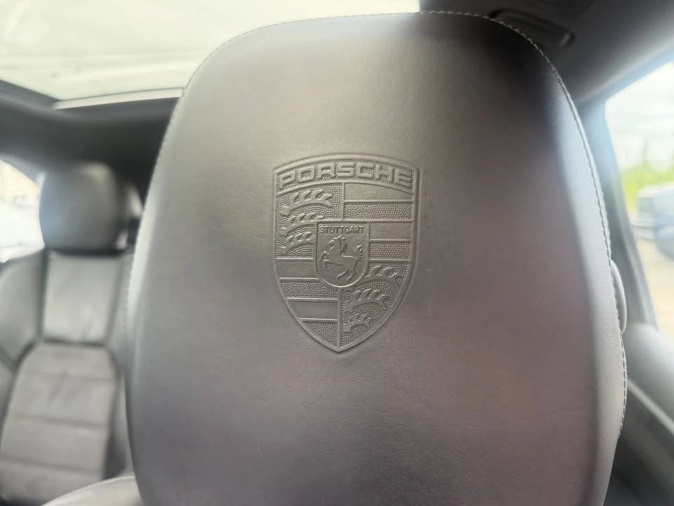 2018 Porsche 958 Cayenne - Image 14 of 20