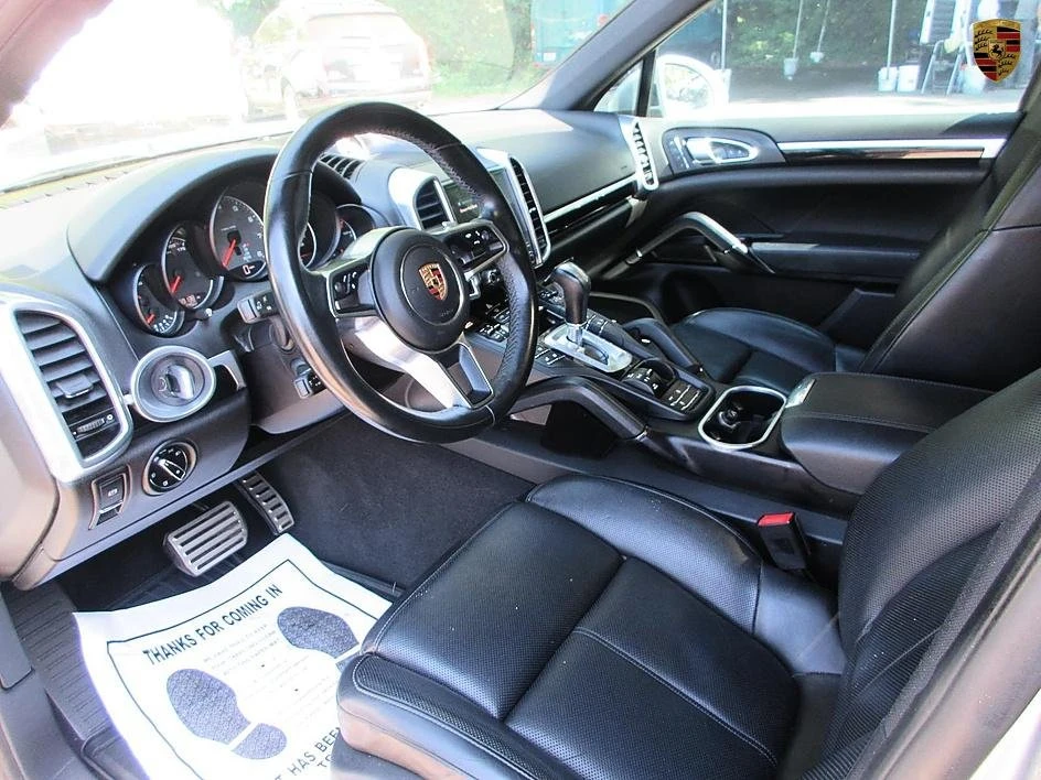2018 Porsche 958 Cayenne - Image 13 of 20