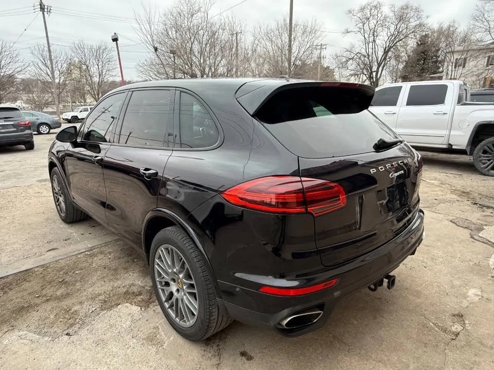 2018 Porsche 958 Cayenne - Image 7 of 17