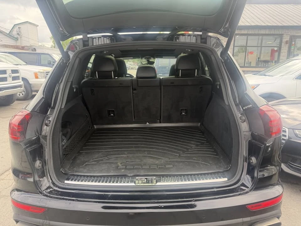 2018 Porsche 958 Cayenne - Image 8 of 20