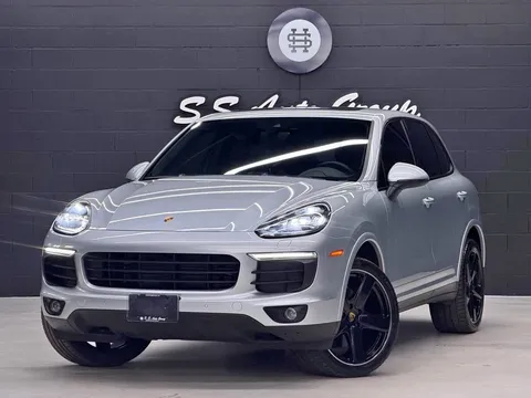 2018 Porsche Cayenne Platinum Edition