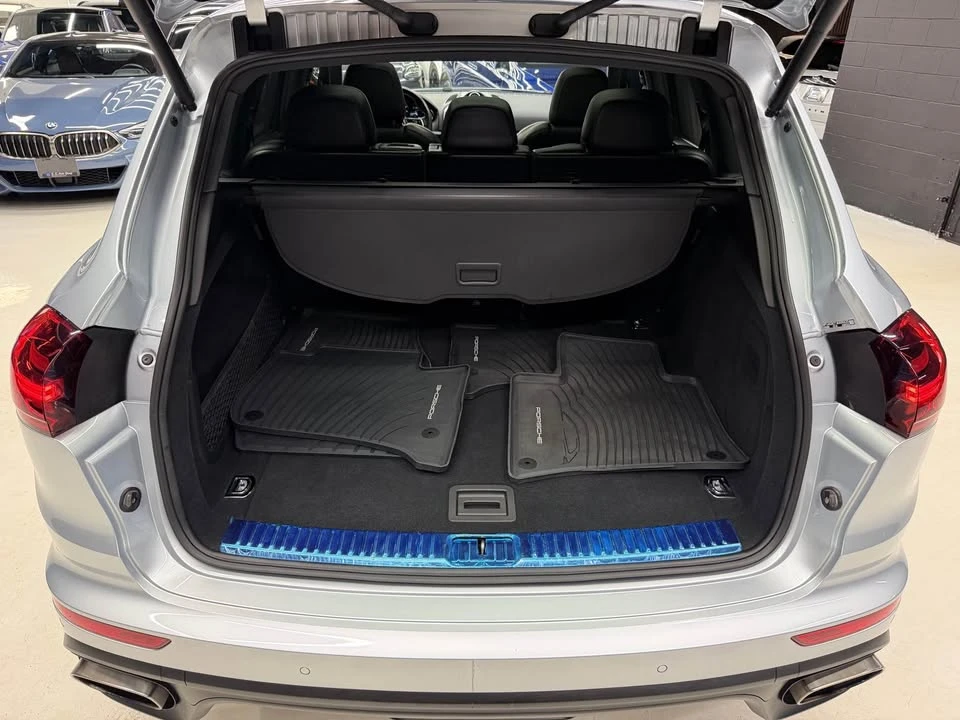 2018 Porsche 958 Cayenne - Image 17 of 19