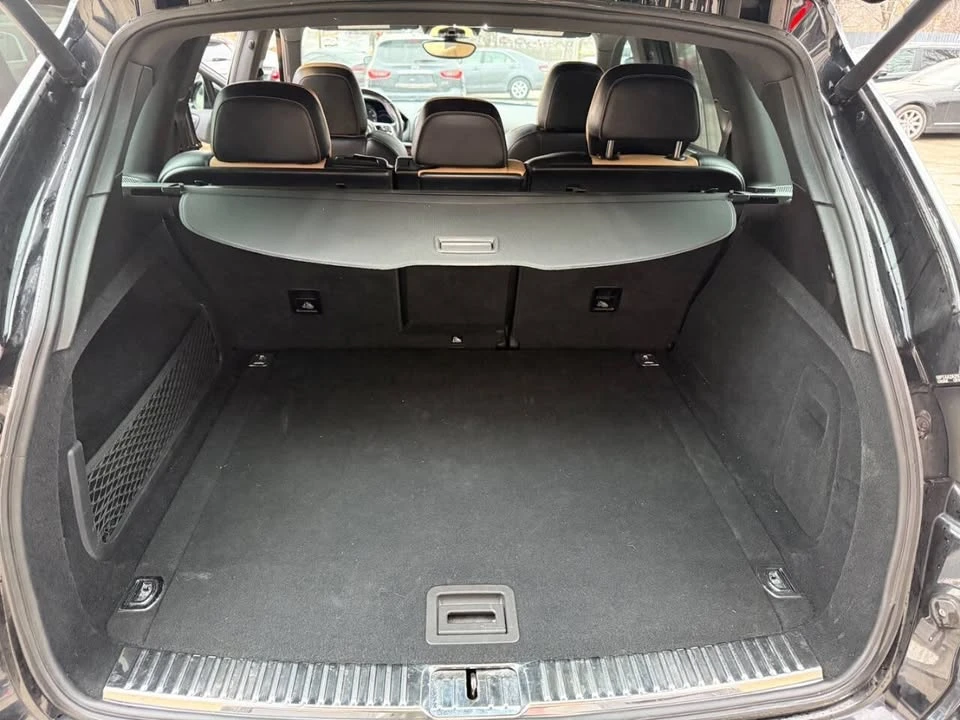 2018 Porsche 958 Cayenne - Image 14 of 17