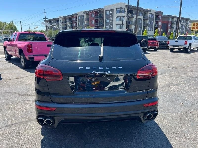 2018 Porsche 958 Cayenne - Image 7 of 18