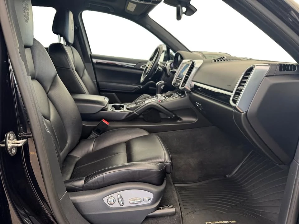 2018 Porsche 958 Cayenne - Image 19 of 20