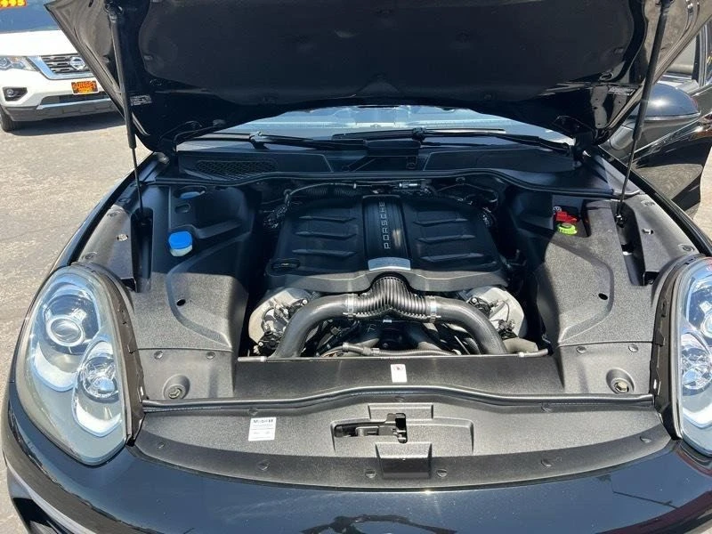 2018 Porsche 958 Cayenne - Image 15 of 18