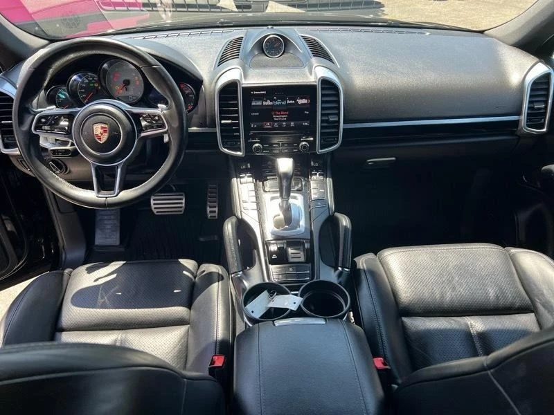 2018 Porsche 958 Cayenne - Image 11 of 18
