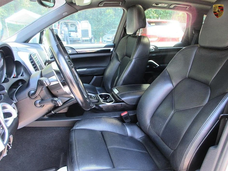 2018 Porsche 958 Cayenne - Image 15 of 20