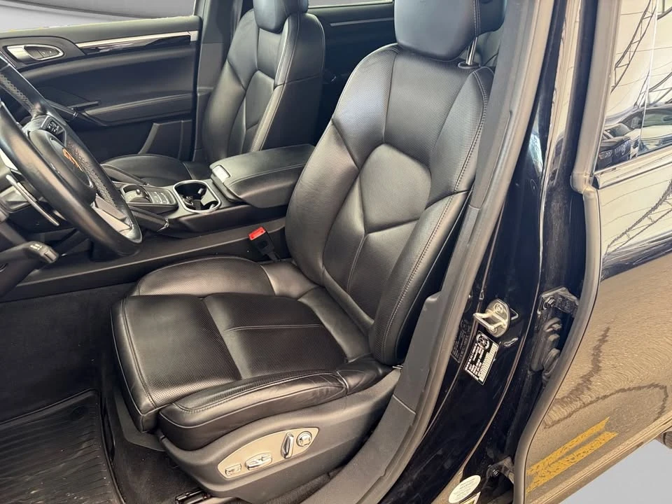 2018 Porsche 958 Cayenne - Image 10 of 20