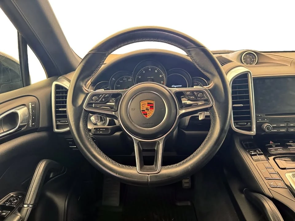 2018 Porsche 958 Cayenne - Image 13 of 20