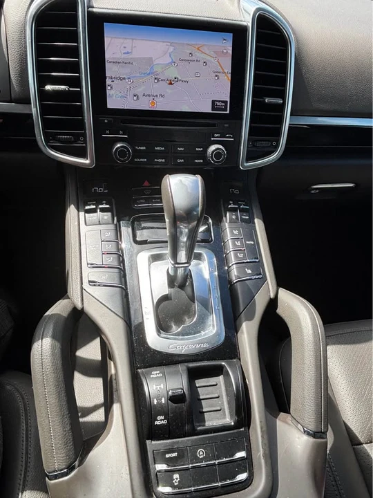 2018 Porsche 958 Cayenne - Image 12 of 15