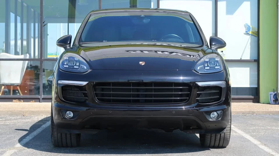 2018 Porsche 958 Cayenne - Image 2 of 20