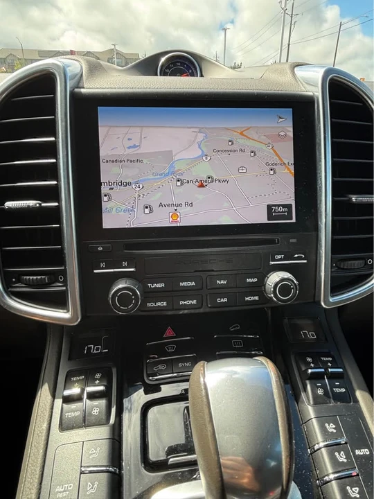 2018 Porsche 958 Cayenne - Image 10 of 15