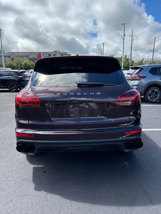 2018 Porsche 958 Cayenne - Image 3 of 15