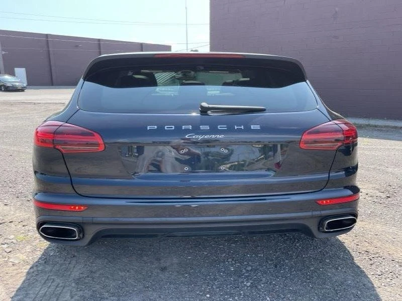 2018 Porsche 958 Cayenne - Image 4 of 9