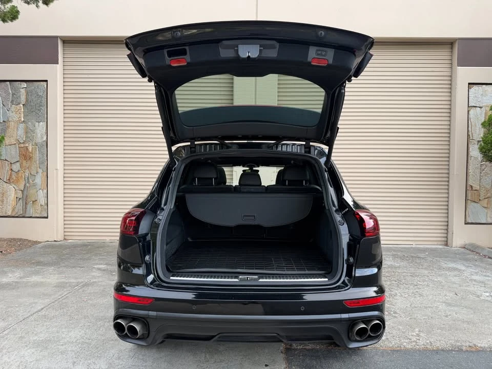 2018 Porsche 958 Cayenne - Image 13 of 20